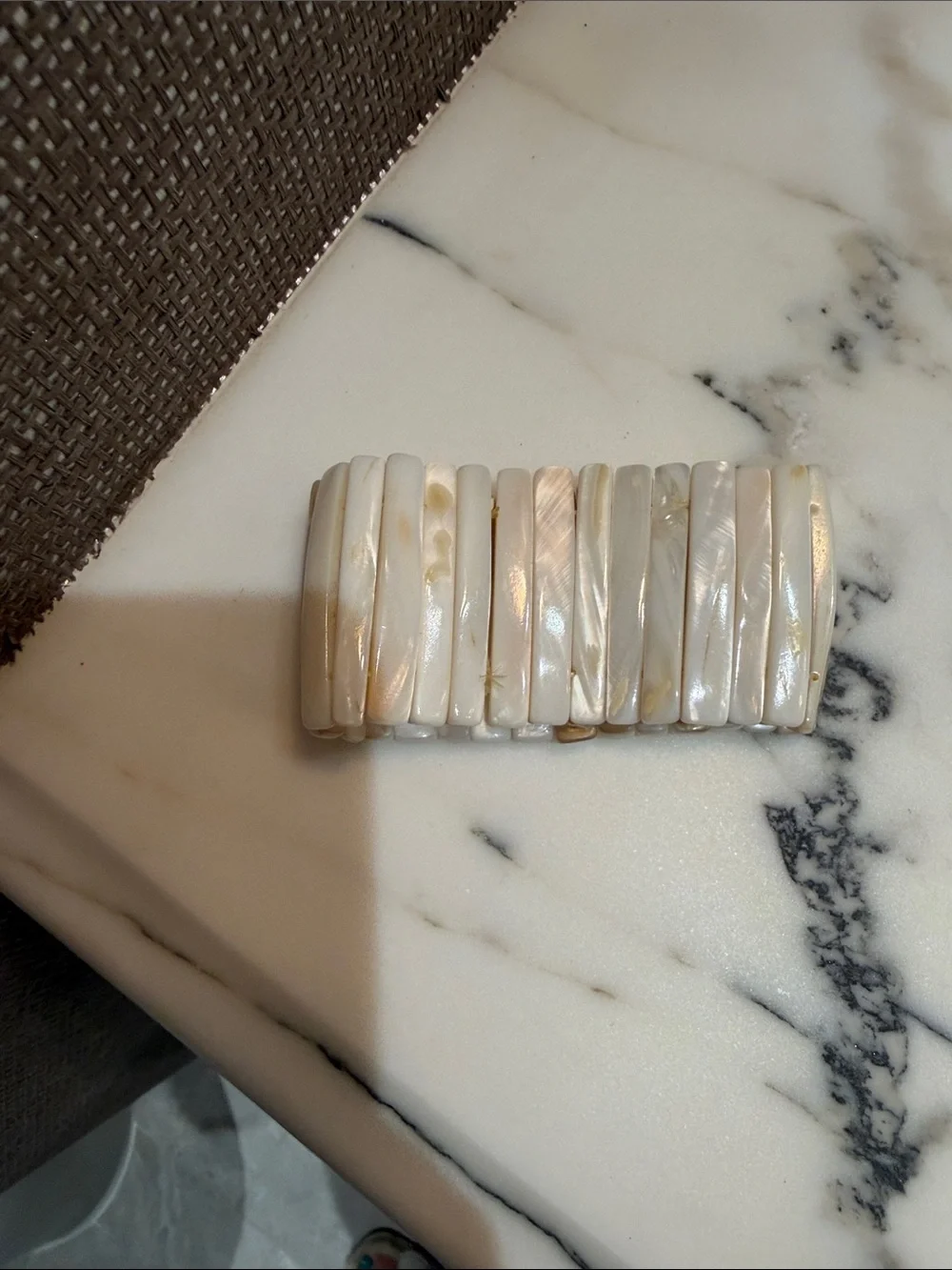 White Stretch Mother-of-Pearl Bracelet - Unbranded